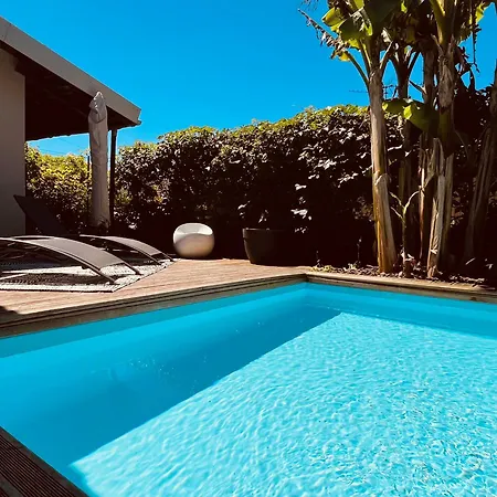 Entier - Piscine - Jacuzzi Villa