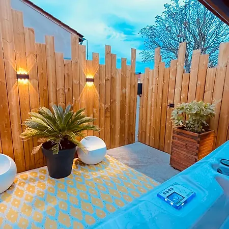 Entier - Piscine - Jacuzzi Βίλα Mons (Haute-Garonne)