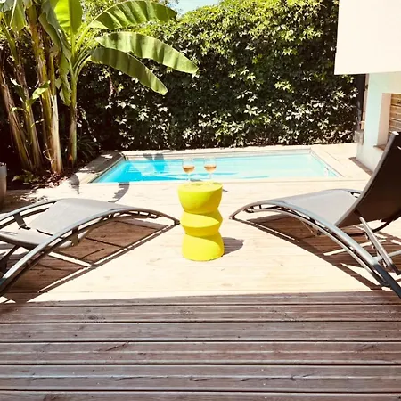 Entier - Piscine - Jacuzzi Villa